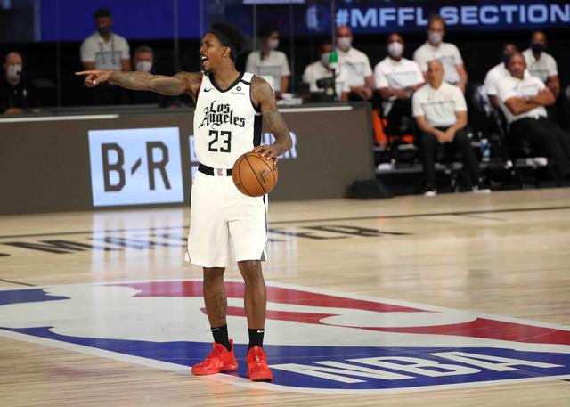 配合欠缺默 配合欠缺默